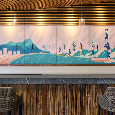Hyatt Centric Waikiki Beach Хонолулу Екстериор снимка